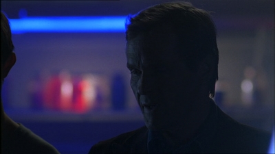 ROSWELL_-_E1X18_TESS_LIES_AND_VIDEOTAPE_349.jpg