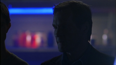 ROSWELL_-_E1X18_TESS_LIES_AND_VIDEOTAPE_353.jpg