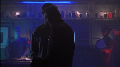 ROSWELL_-_E1X18_TESS_LIES_AND_VIDEOTAPE_355.jpg
