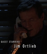 ROSWELL_-_E1X18_TESS_LIES_AND_VIDEOTAPE_055.jpg