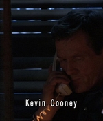 ROSWELL_-_E1X18_TESS_LIES_AND_VIDEOTAPE_077.jpg