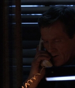 ROSWELL_-_E1X18_TESS_LIES_AND_VIDEOTAPE_085.jpg