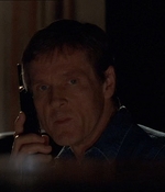 ROSWELL_-_E1X18_TESS_LIES_AND_VIDEOTAPE_234.jpg