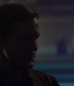 ROSWELL_-_E1X18_TESS_LIES_AND_VIDEOTAPE_297.jpg