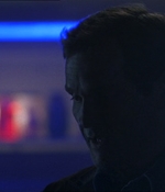 ROSWELL_-_E1X18_TESS_LIES_AND_VIDEOTAPE_346.jpg