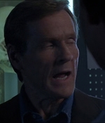 ROSWELL_-_E1X18_TESS_LIES_AND_VIDEOTAPE_366.jpg
