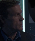ROSWELL_-_E1X18_TESS_LIES_AND_VIDEOTAPE_368.jpg