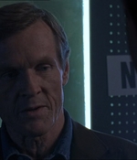 ROSWELL_-_E1X18_TESS_LIES_AND_VIDEOTAPE_372.jpg