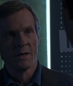 ROSWELL_-_E1X18_TESS_LIES_AND_VIDEOTAPE_375.jpg