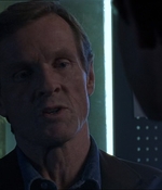ROSWELL_-_E1X18_TESS_LIES_AND_VIDEOTAPE_380.jpg