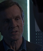 ROSWELL_-_E1X18_TESS_LIES_AND_VIDEOTAPE_383.jpg
