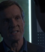 ROSWELL_-_E1X18_TESS_LIES_AND_VIDEOTAPE_385.jpg