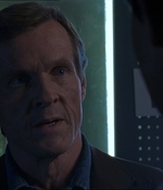 ROSWELL_-_E1X18_TESS_LIES_AND_VIDEOTAPE_389.jpg