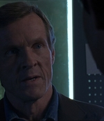 ROSWELL_-_E1X18_TESS_LIES_AND_VIDEOTAPE_390.jpg
