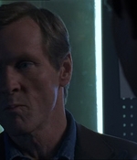 ROSWELL_-_E1X18_TESS_LIES_AND_VIDEOTAPE_400.jpg