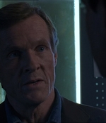 ROSWELL_-_E1X18_TESS_LIES_AND_VIDEOTAPE_413.jpg