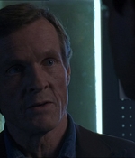 ROSWELL_-_E1X18_TESS_LIES_AND_VIDEOTAPE_414.jpg