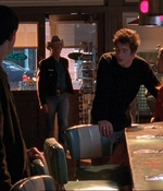 ROSWELL_-_E1X18_TESS_LIES_AND_VIDEOTAPE_419.jpg
