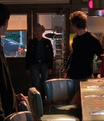 ROSWELL_-_E1X18_TESS_LIES_AND_VIDEOTAPE_422.jpg