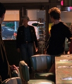 ROSWELL_-_E1X18_TESS_LIES_AND_VIDEOTAPE_423.jpg
