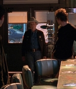 ROSWELL_-_E1X18_TESS_LIES_AND_VIDEOTAPE_427.jpg