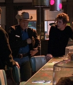 ROSWELL_-_E1X18_TESS_LIES_AND_VIDEOTAPE_439.jpg