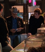 ROSWELL_-_E1X18_TESS_LIES_AND_VIDEOTAPE_449.jpg