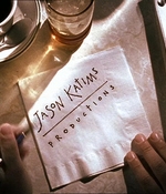 ROSWELL_-_E1X18_TESS_LIES_AND_VIDEOTAPE_472.jpg