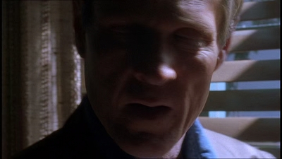 ROSWELL_-_E1X19_FOUR_SQUARE_012.jpg
