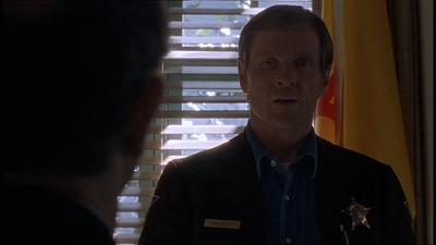 ROSWELL_-_E1X19_FOUR_SQUARE_049.jpg