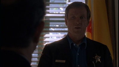 ROSWELL_-_E1X19_FOUR_SQUARE_052.jpg
