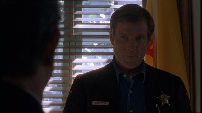 ROSWELL_-_E1X19_FOUR_SQUARE_154.jpg