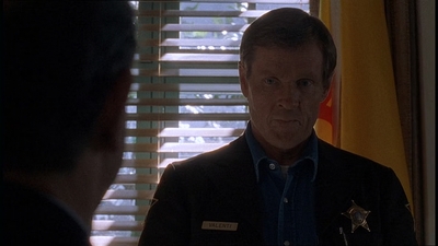ROSWELL_-_E1X19_FOUR_SQUARE_164.jpg