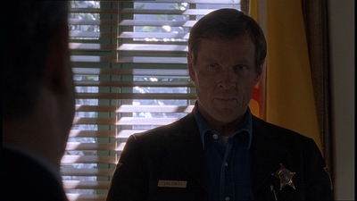 ROSWELL_-_E1X19_FOUR_SQUARE_165.jpg