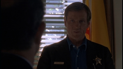 ROSWELL_-_E1X19_FOUR_SQUARE_249.jpg