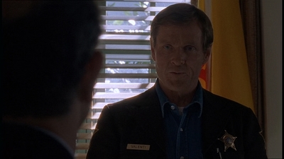 ROSWELL_-_E1X19_FOUR_SQUARE_265.jpg