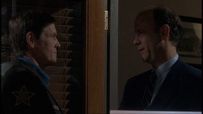 ROSWELL_-_E1X19_FOUR_SQUARE_318.jpg
