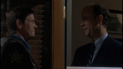ROSWELL_-_E1X19_FOUR_SQUARE_322.jpg