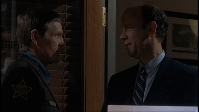 ROSWELL_-_E1X19_FOUR_SQUARE_347.jpg