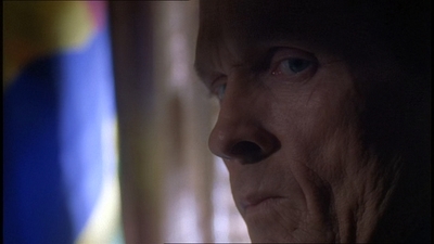ROSWELL_-_E1X19_FOUR_SQUARE_412.jpg