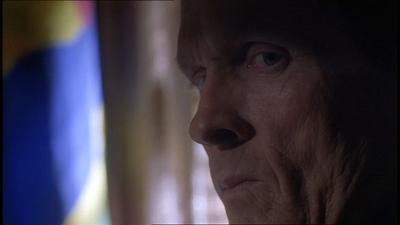 ROSWELL_-_E1X19_FOUR_SQUARE_415.jpg