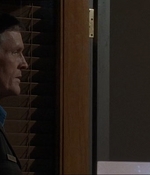 ROSWELL_-_E1X19_FOUR_SQUARE_368.jpg