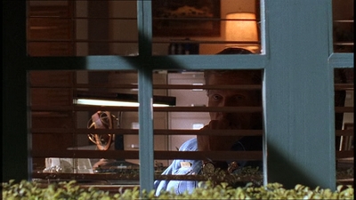 ROSWELL_-_E1X20_MAX_TO_THE_MAX_011.jpg