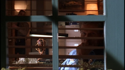 ROSWELL_-_E1X20_MAX_TO_THE_MAX_015.jpg