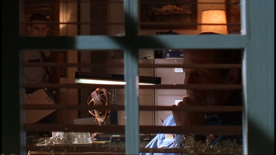 ROSWELL_-_E1X20_MAX_TO_THE_MAX_021.jpg