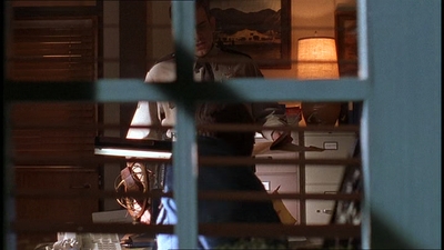 ROSWELL_-_E1X20_MAX_TO_THE_MAX_029.jpg
