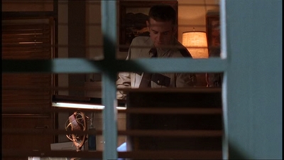 ROSWELL_-_E1X20_MAX_TO_THE_MAX_032.jpg