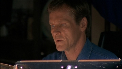 ROSWELL_-_E1X20_MAX_TO_THE_MAX_036.jpg