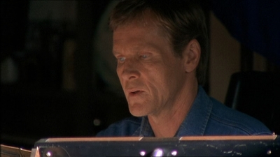 ROSWELL_-_E1X20_MAX_TO_THE_MAX_037.jpg