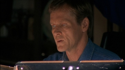 ROSWELL_-_E1X20_MAX_TO_THE_MAX_040.jpg